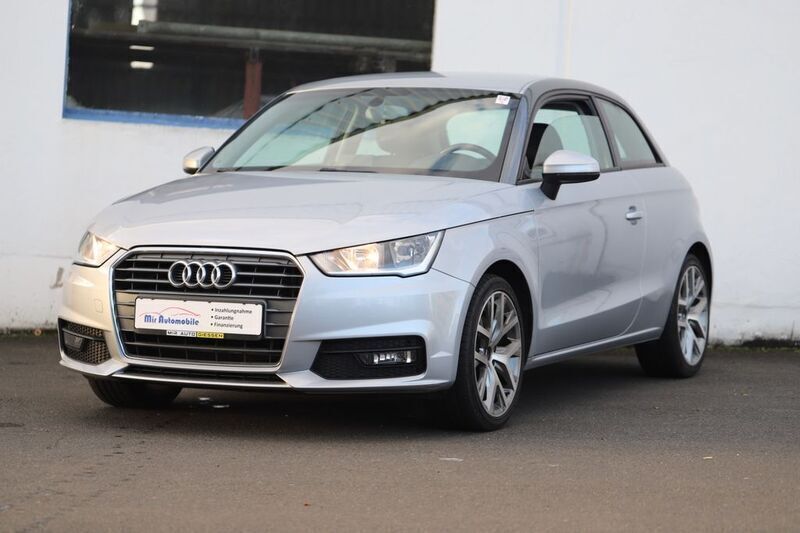 Gebraucht Audi A1 Ambiente 125 PS (91 kW) 2015 Silber Kleinwagen