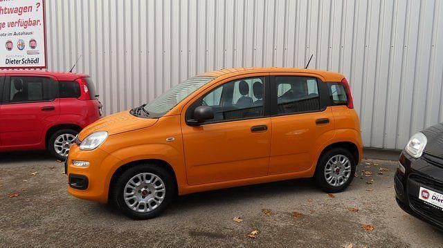 Orange Gebraucht 2021 Fiat Panda Kleinwagen | 12.450 € (Teuer) - Bild 1/4