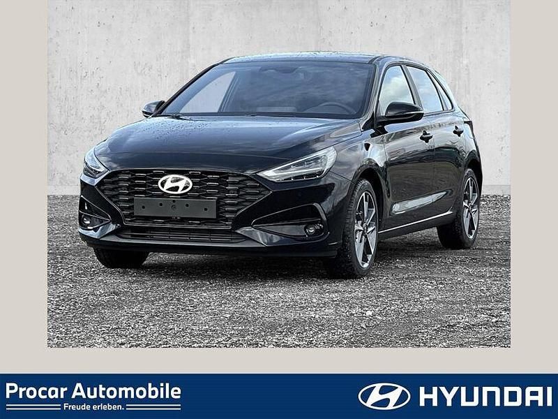 Schwarz Gebraucht 2025 Hyundai i30 Advantage Limousine | 22.790 € (Fairer Preis) - Bild 1/4