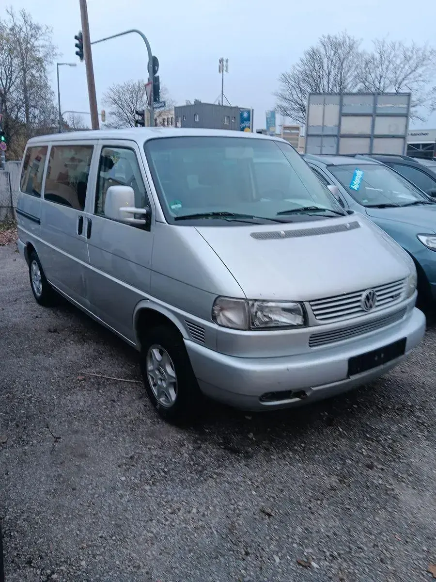 Usado VW T4 102 HP (75 kW) 2003 Prateado Van