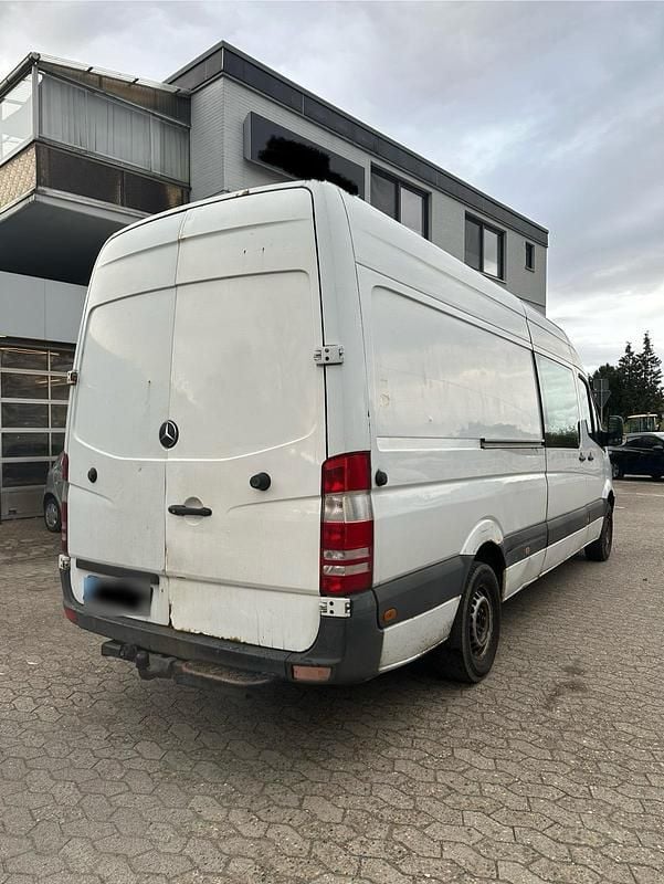 Używany Mercedes Sprinter 129 KM (94 kW) 2007 Biały Van