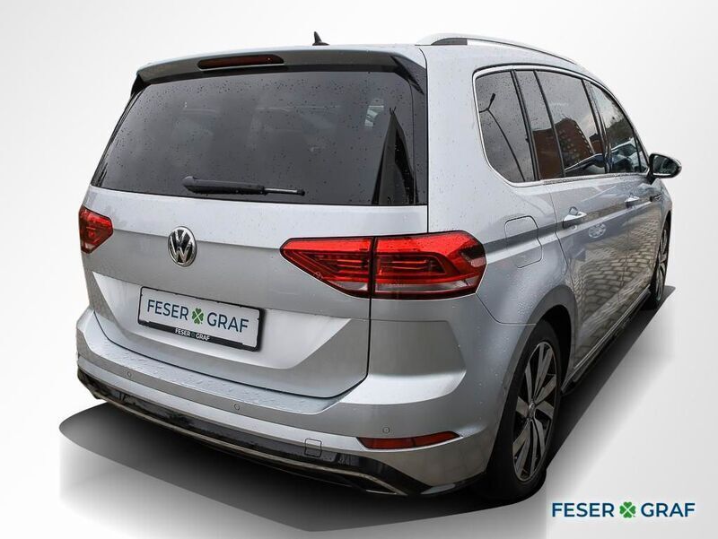 Gebraucht VW Touran Highline 150 PS (110 kW) 2019 Reflexsilber Van / Kleinbus