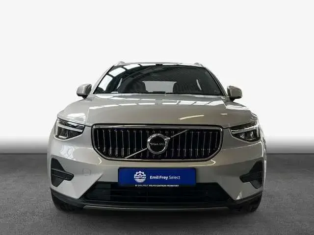 Gebraucht Volvo XC40 Plus 197 PS (144 kW) 2023 Silber SUV