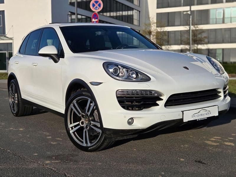 Gebraucht Porsche Cayenne 245 PS (180 kW) 2012 Weiß SUV