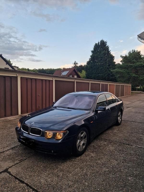 Blau Gebraucht 2001 BMW 745 Limousine | 2.700 € (Fairer Preis) - Bild 1/4