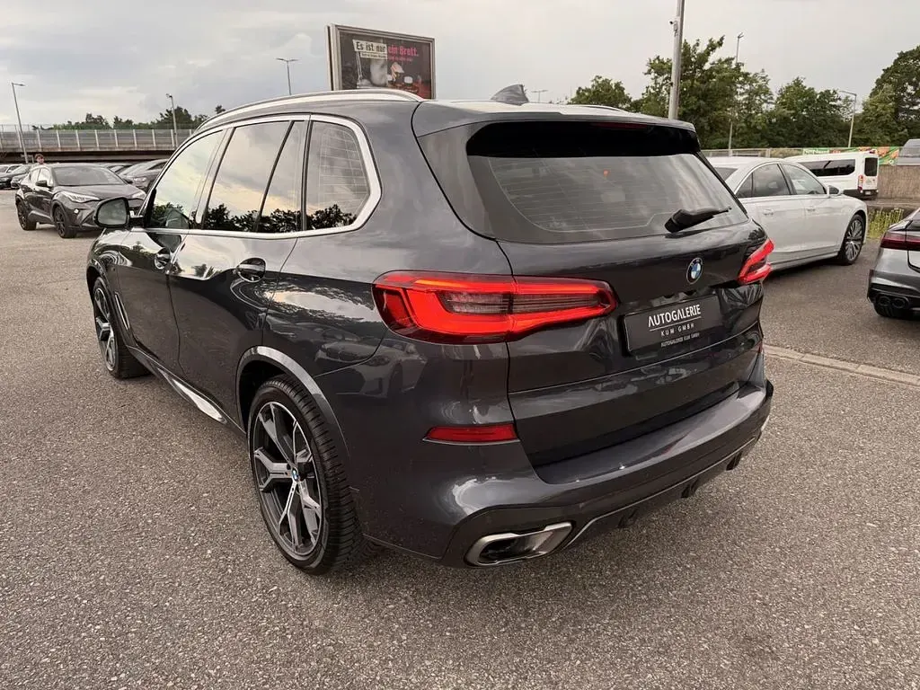 Gebraucht BMW X5 Performance 400 PS (294 kW) 2019 Grau SUV