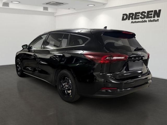 Neu Ford Focus Titanium X 155 PS (114 kW) 2025 Schwarz Limousine