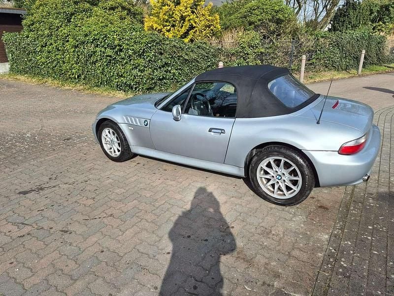 Gebraucht BMW Z3 118 PS (86 kW) 1998 Silber Cabrio