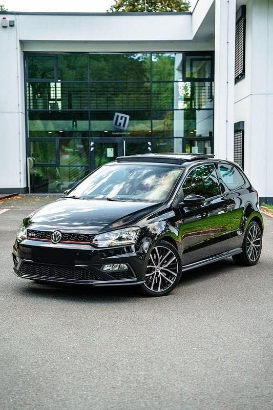 Schwarz Gebraucht 2016 VW Polo GTI Kleinwagen | 9.950 € (Superpreis) - Bild 1/4