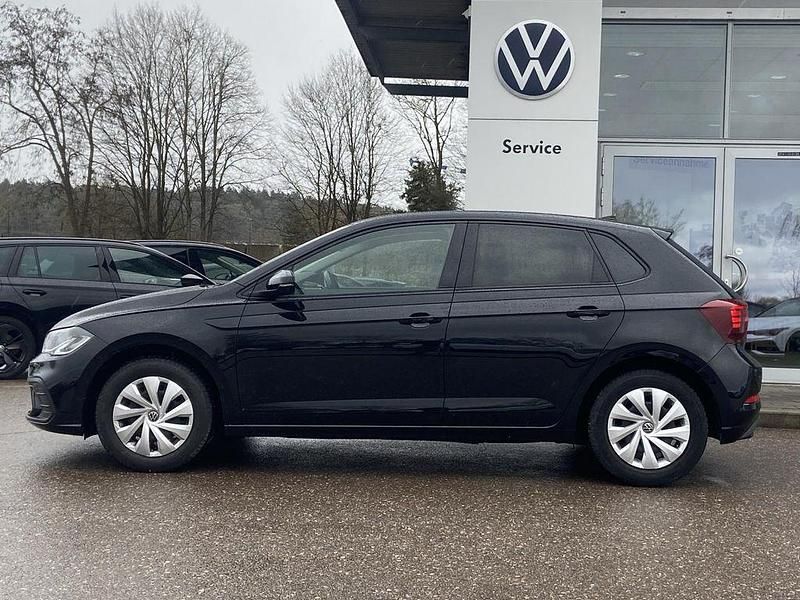 Gebraucht VW Polo Active 95 PS (69 kW) 2022 Schwarz Kleinwagen