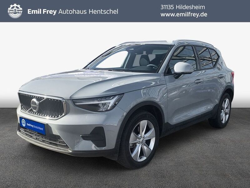 Grau Gebraucht 2024 Volvo XC40 Core SUV | 36.599 € (Guter Preis) - Bild 1/4