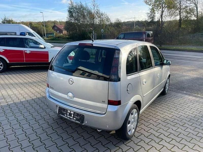 Gebraucht Opel Meriva Cosmo 107 PS (78 kW) 2006 Andere Van / Kleinbus