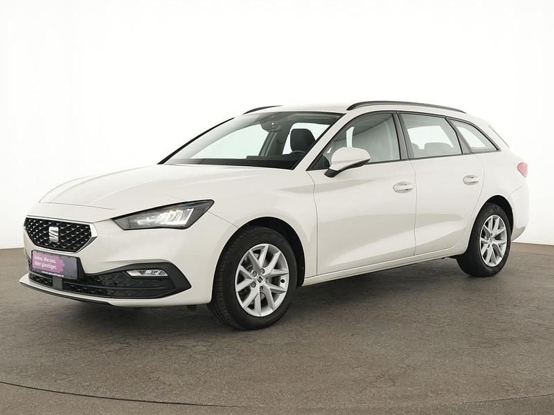 Weiß Gebraucht 2022 Seat Leon Style Kombi | 19.686 € (Guter Preis) - Bild 1/4