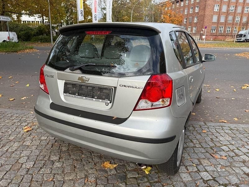 Gebraucht Chevrolet Kalos SE 94 PS (69 kW) 2005 Silber Kleinwagen