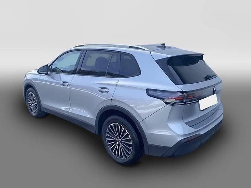 Usata VW Tiguan 150 CV (110 kW) 2025 Argento SUV