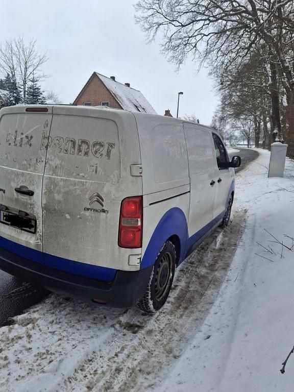 Gebraucht Citroën Jumpy 102 PS (75 kW) 2019 Weiß Van / Kleinbus