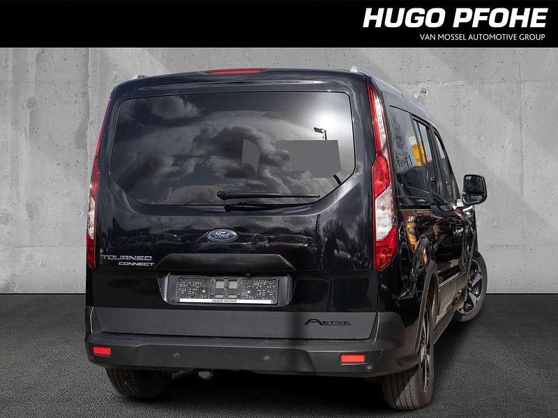 Gebraucht Ford Tourneo Active 120 PS (88 kW) 2022 Obsidian schwarz metallic Kombi