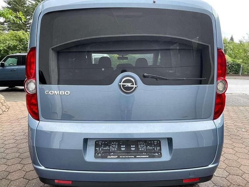 Gebraucht Opel Combo Edition 95 PS (69 kW) 2013 Blau Van / Kleinbus