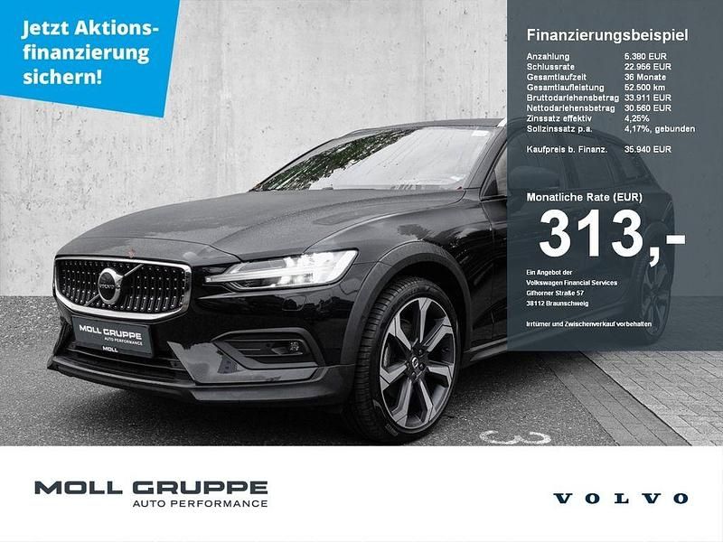 Schwarz Gebraucht 2023 Volvo V60 CC Plus Kombi | 35.940 € (Fairer Preis) - Bild 1/4