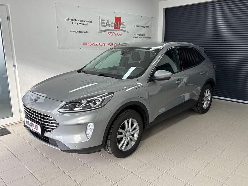 Gebraucht Ford Kuga Titanium 152 PS (111 kW) 2022 Silber SUV