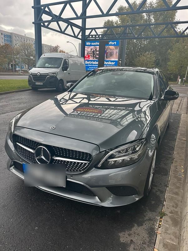 Gebraucht Mercedes C300e 306 PS (225 kW) 2019 Silber Limousine