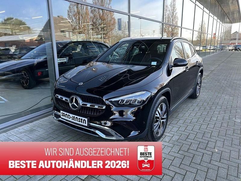 Gebraucht Mercedes GLA200 Advanced 150 PS (110 kW) 2025 Nachtschwarz SUV