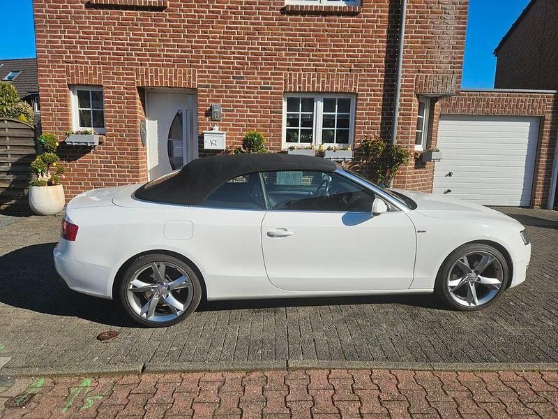 Gebraucht Audi A5 Cabriolet 211 PS (155 kW) 2010 Weiß Cabrio