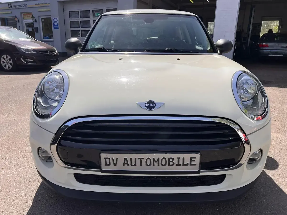 Usado Mini ONE 75 CV (55 kW) 2016 Blanco Utilitario