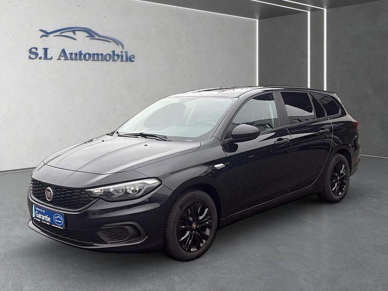 Gebraucht Fiat Tipo Pop 95 PS (69 kW) 2019 Schwarz Kombi