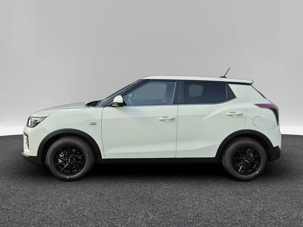 Neu KGM Tivoli 163 PS (119 kW) 2026 Weiß SUV