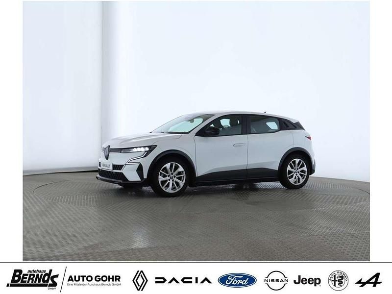 Gebraucht Renault Megane E-Tech Equilibre 160 kW (218 PS) 2022 Arktisweiß (369) Limousine