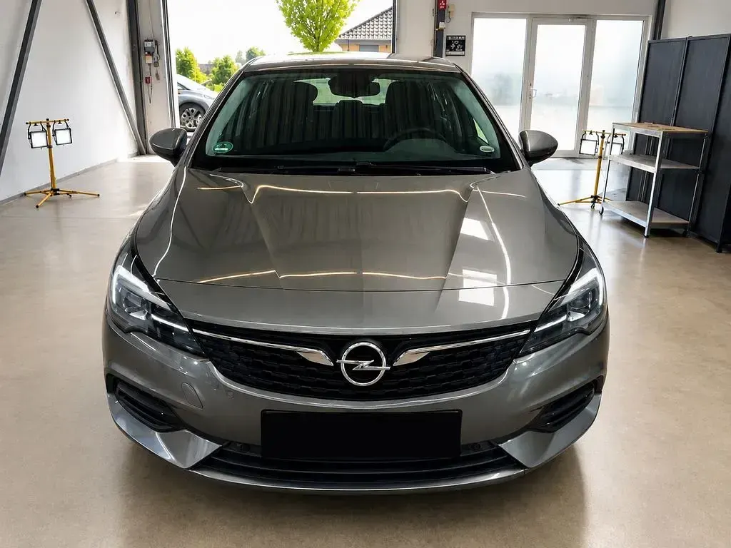 Gebraucht Opel Astra 110 PS (80 kW) 2020 Grau Limousine