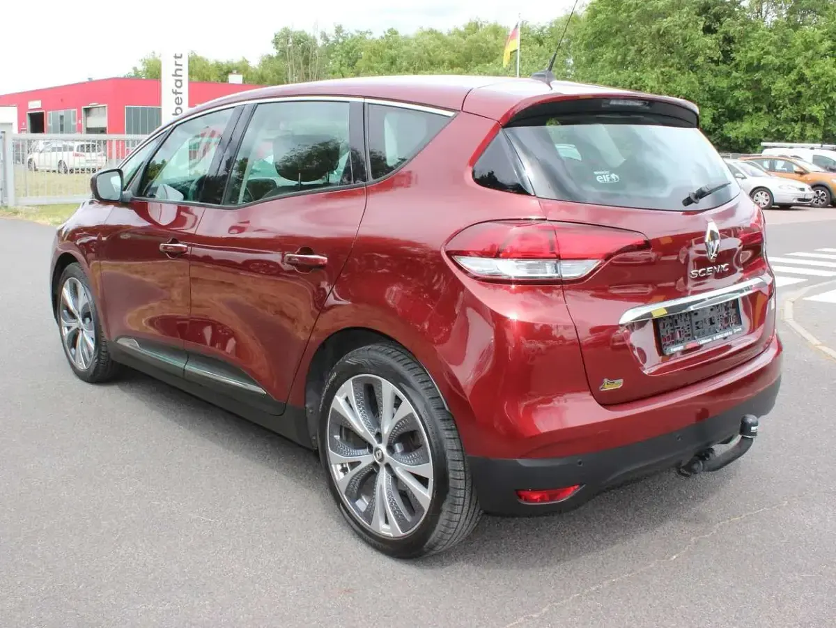 Gebraucht Renault Scenic E-Tech Intens 132 PS (97 kW) 2017 Kamesin rot Van / Kleinbus
