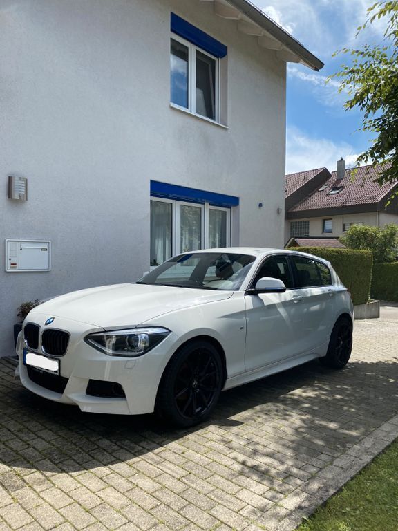 Gebraucht BMW 116 M Sport 136 PS (100 kW) 2015 Weiß Kleinwagen