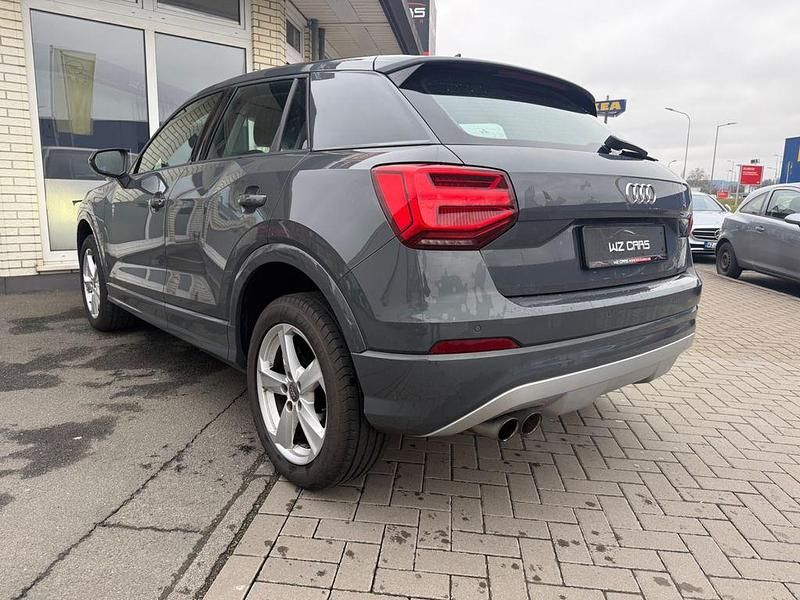 Gebraucht Audi Q2 Sport 150 PS (110 kW) 2018 Grau SUV