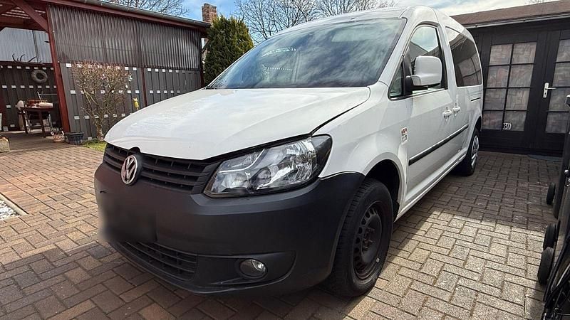 Gebraucht VW Caddy Maxi 102 PS (75 kW) 2011 Weiß Van / Kleinbus