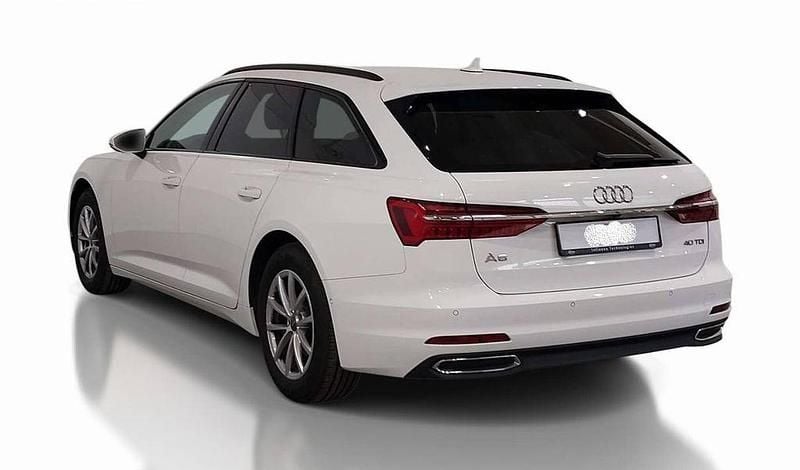 Gebraucht Audi A6 Ambiente 204 PS (150 kW) 2022 Weiß Limousine