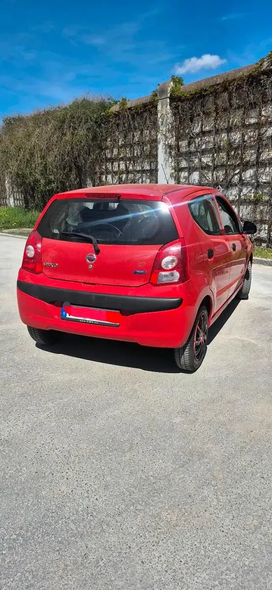 Gebraucht Nissan Pixo 68 PS (50 kW) 2010 Rot Kleinwagen