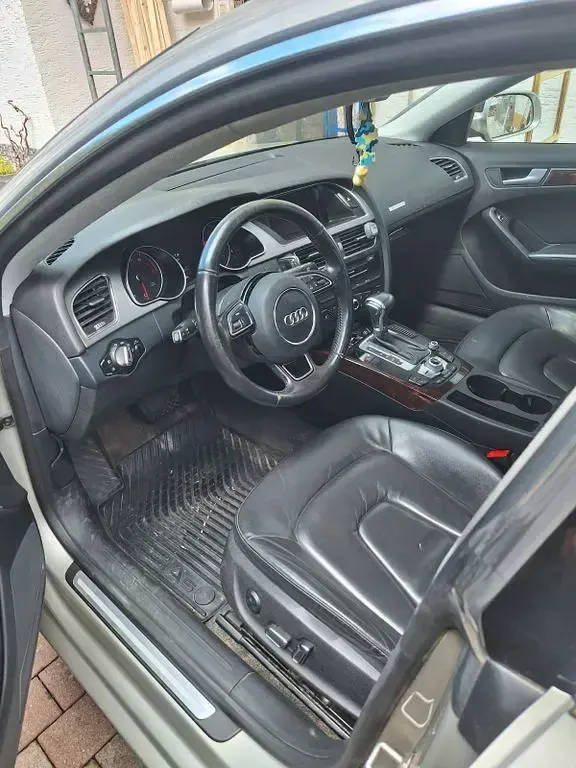 Gebraucht Audi A5 Sportback 211 PS (155 kW) 2012 Grau Kleinwagen