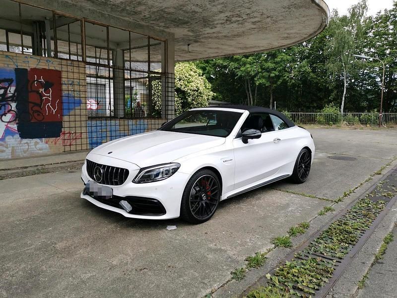 Weiß Gebraucht 2021 Mercedes C63S AMG Cabrio | 69.000 € (Superpreis) - Bild 1/4