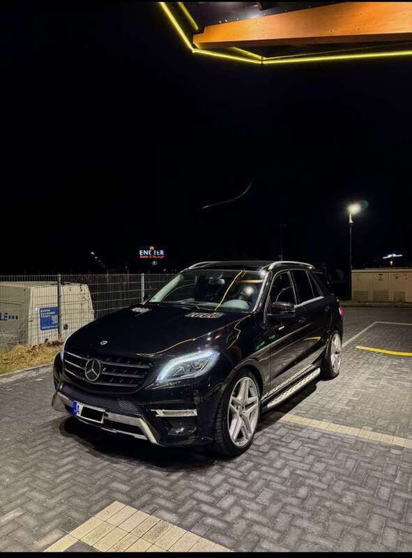 Schwarz Gebraucht 2013 Mercedes ML350 SUV | 31.000 € - Bild 1/4
