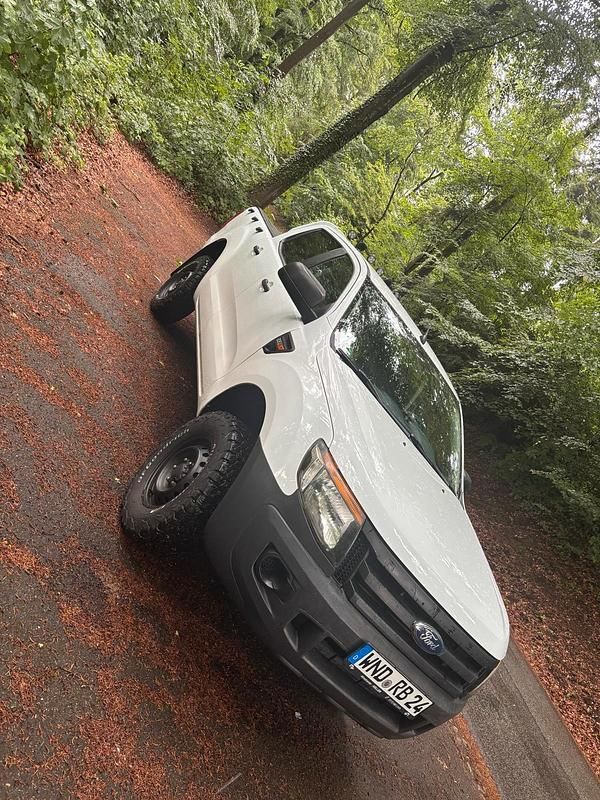 Weiß Gebraucht 2012 Ford Ranger XLT Abholung | 11.800 € (Superpreis) - Bild 1/4
