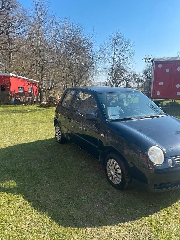 Gebraucht VW Lupo 55 PS (40 kW) 2000 Schwarz Kleinwagen