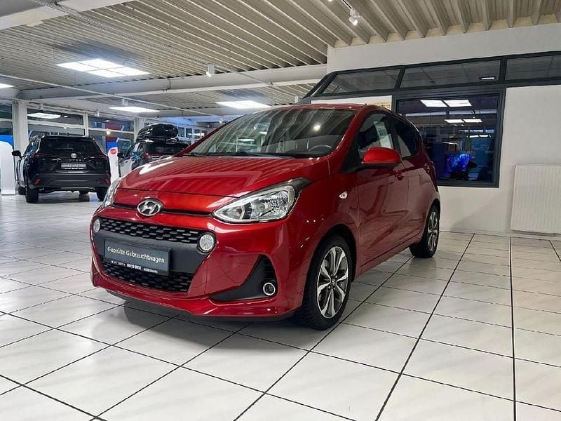 Rot Gebraucht 2017 Hyundai i10 YES! Kleinwagen | 7.500 € (Fairer Preis) - Bild 1/4