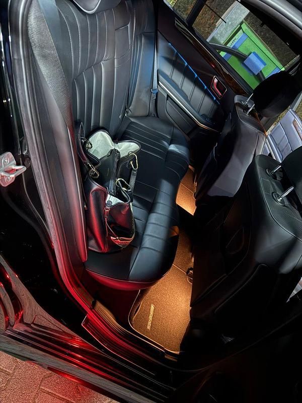 Gebraucht Mercedes E500 AMG 408 PS (300 kW) 2014 Schwarz Limousine