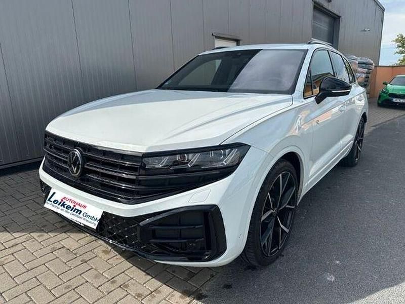 Weiß Gebraucht 2024 VW Touareg R-line SUV | 70.900 € (Etwas zu teuer) - Bild 1/4