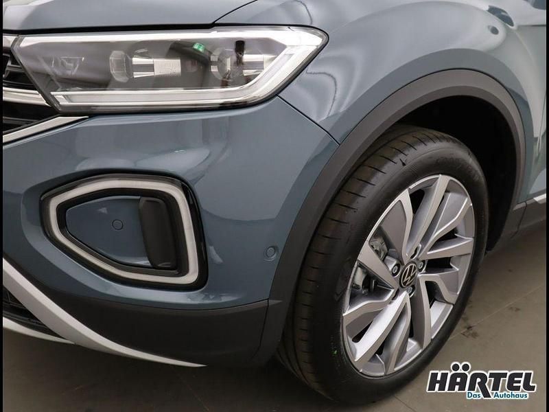 Neu VW T-Roc Style 150 PS (110 kW) 2025 Petroleum blue, metallic SUV