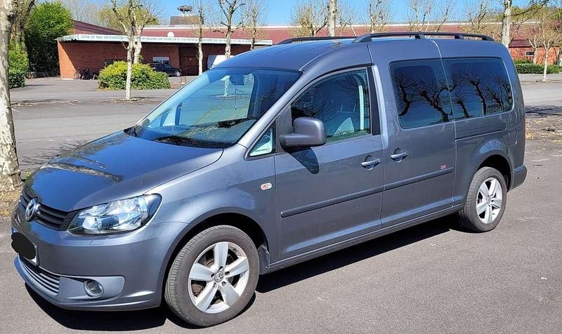 Second-hand VW Caddy 102 CP (75 kW) 2011 Gri Monovolum