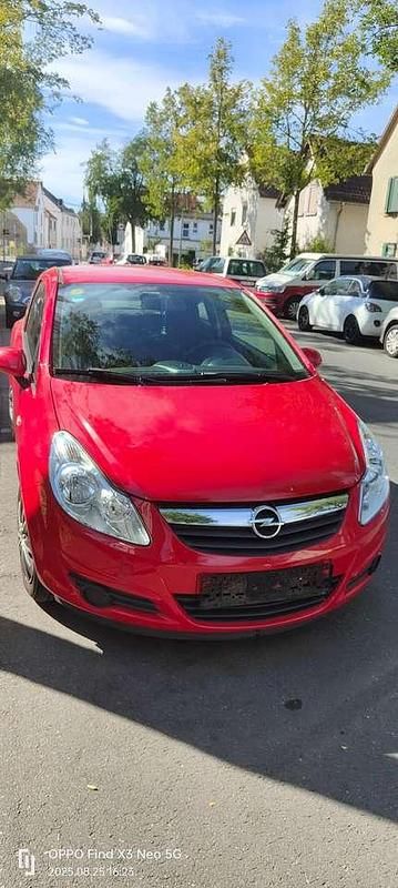 Rot Gebraucht 2009 Opel Corsa Edition Limousine | 1.250 € (Teuer) - Bild 1/4