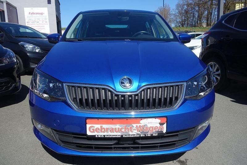Gebraucht Skoda Fabia Joy 105 PS (77 kW) 2016 Blau Kombi
